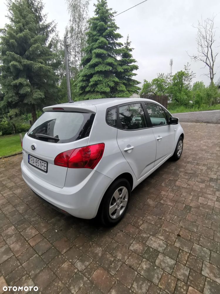 Kia Venga 1.4 CVVT Attract - 10