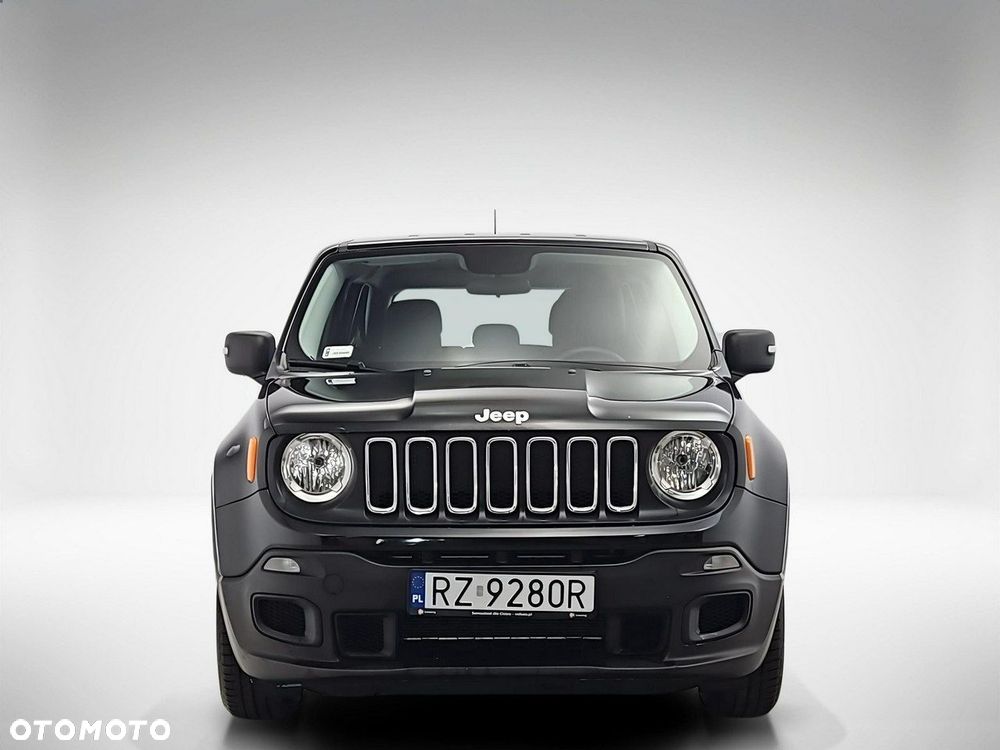 Jeep Renegade - 8
