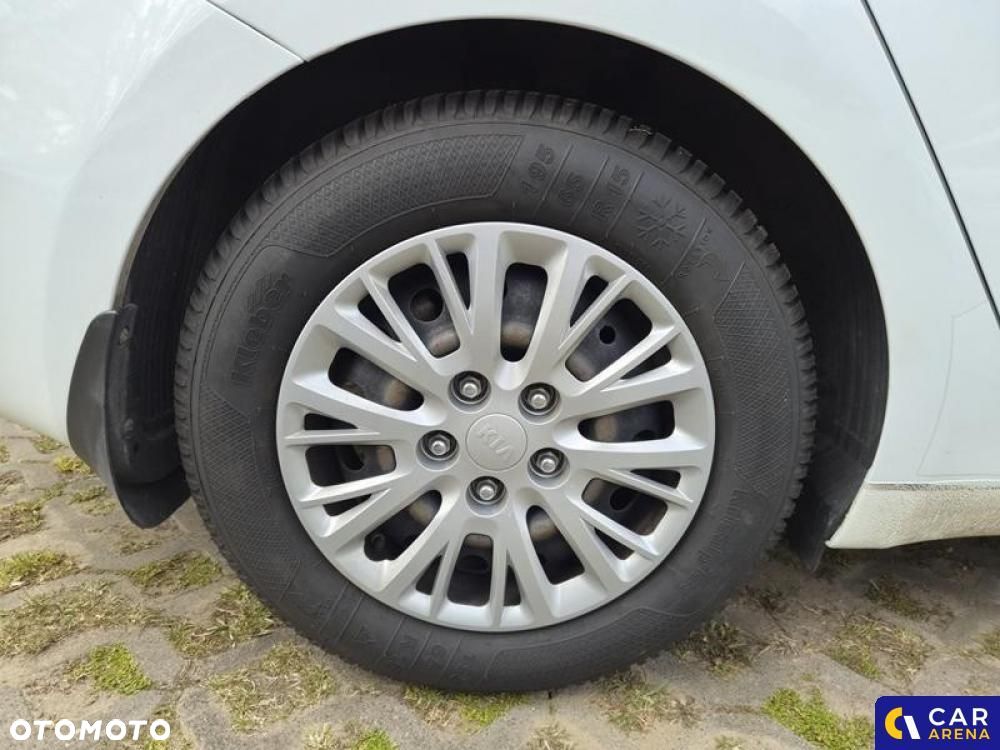 Kia Ceed - 15
