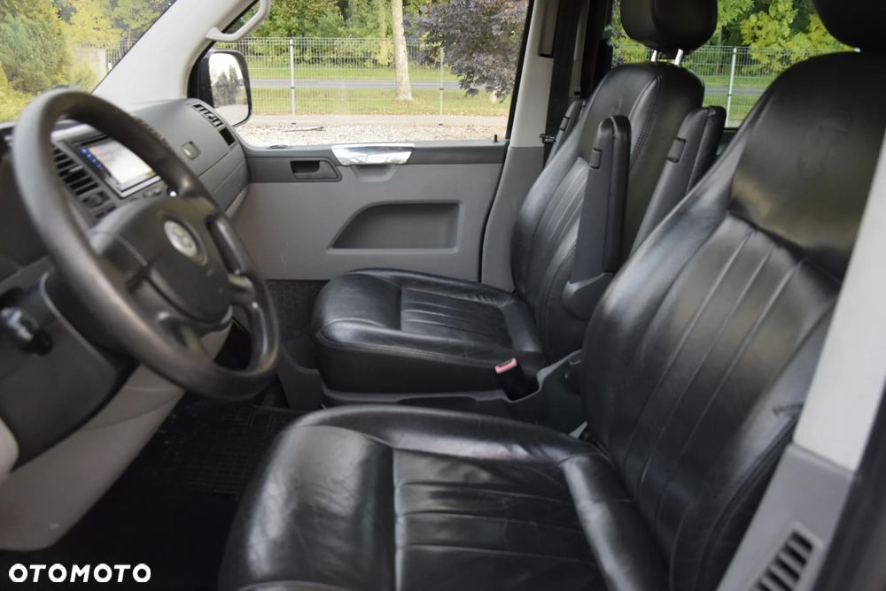 Volkswagen Transporter - 26