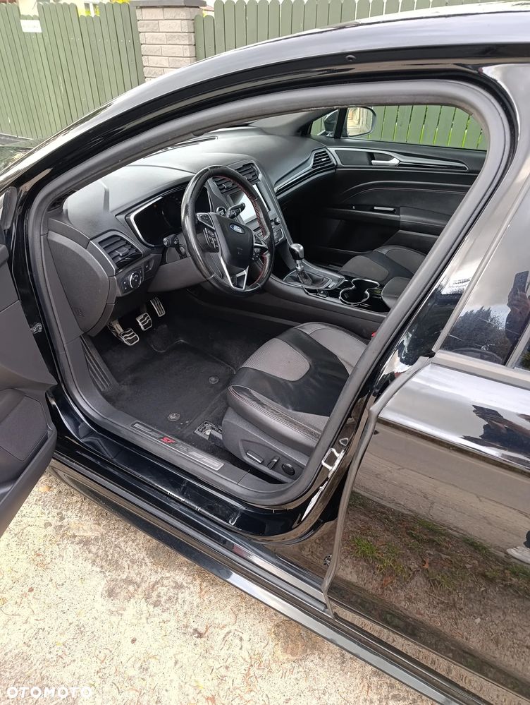 Ford Mondeo - 8