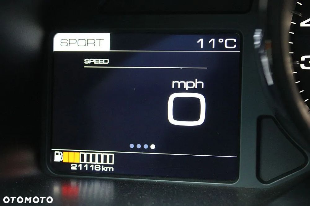 Ferrari GTC4Lusso - 30