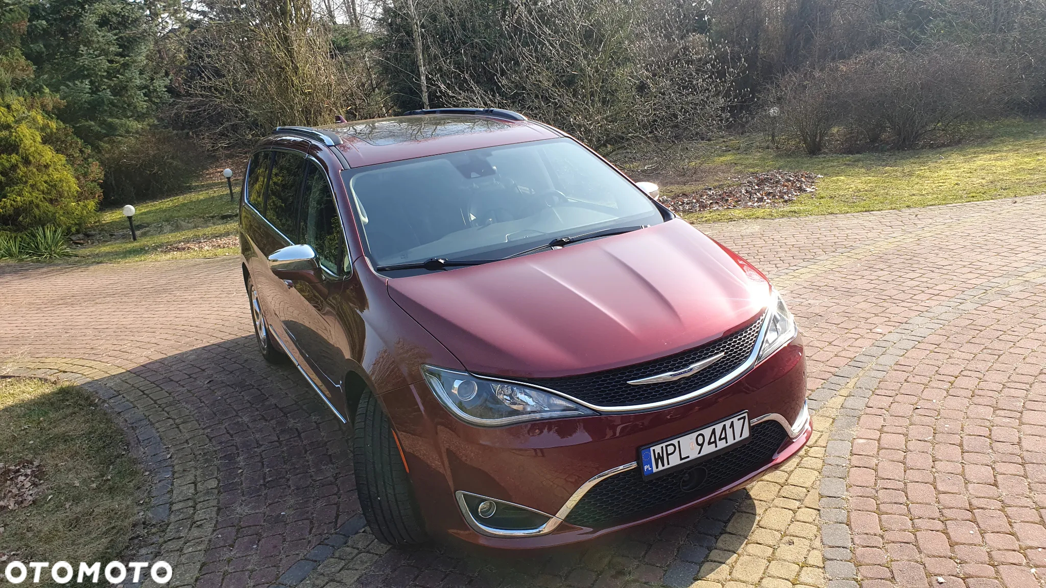 Chrysler Pacifica - 3