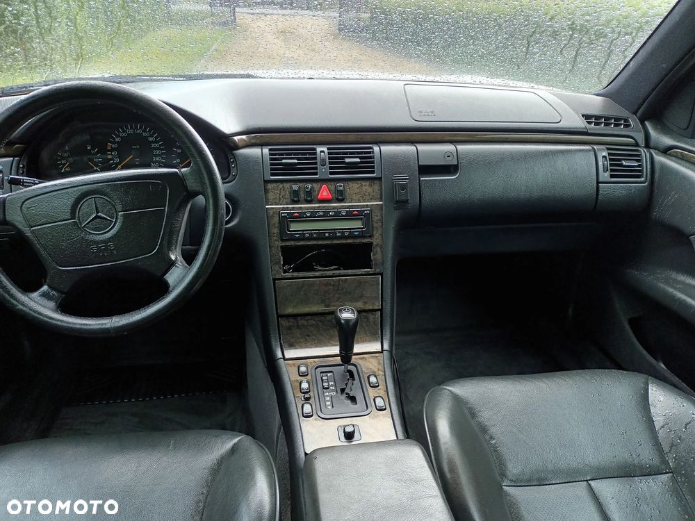 Mercedes-Benz Klasa E 420 Avantgarde - 10