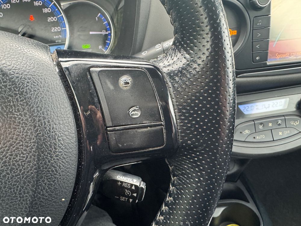 Toyota Yaris Hybrid 1.5 VVT-i Comfort mit Design Paket - 21