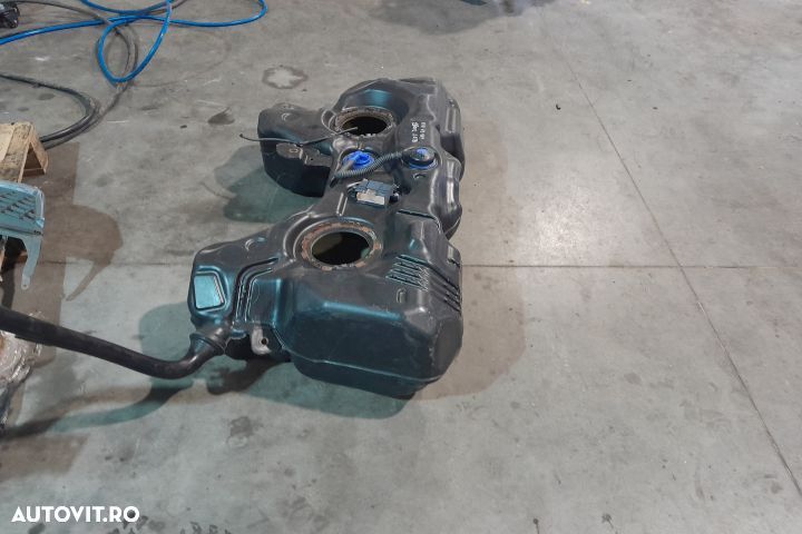 Rezervor combustibil 2.0 TDI 4X4 5N0919088M / 5N0919673R / 5N0201085K - 2