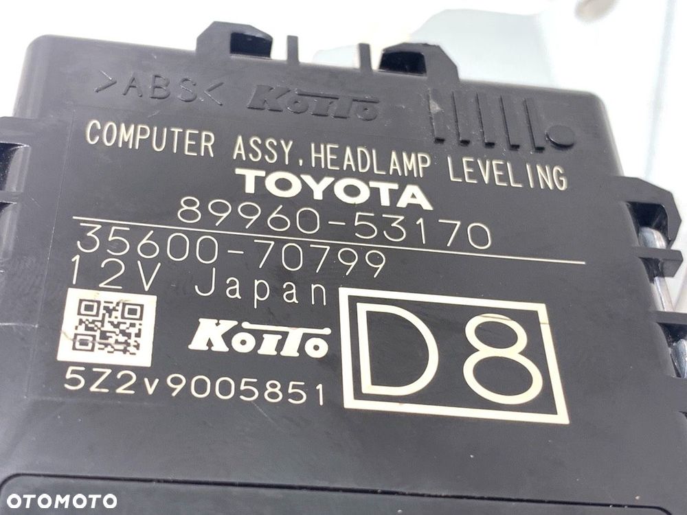 MODUŁ ŚWIATEŁ  LEXUS IS III (_E3_) 2013 - 2022 200t (ASE30) 180 kW [245 KM] benzyna 2015 - 2022 - 4