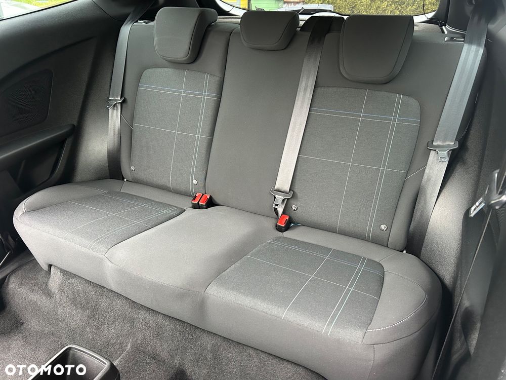 Ford Fiesta 1.1 S&S COOL&CONNECT - 25