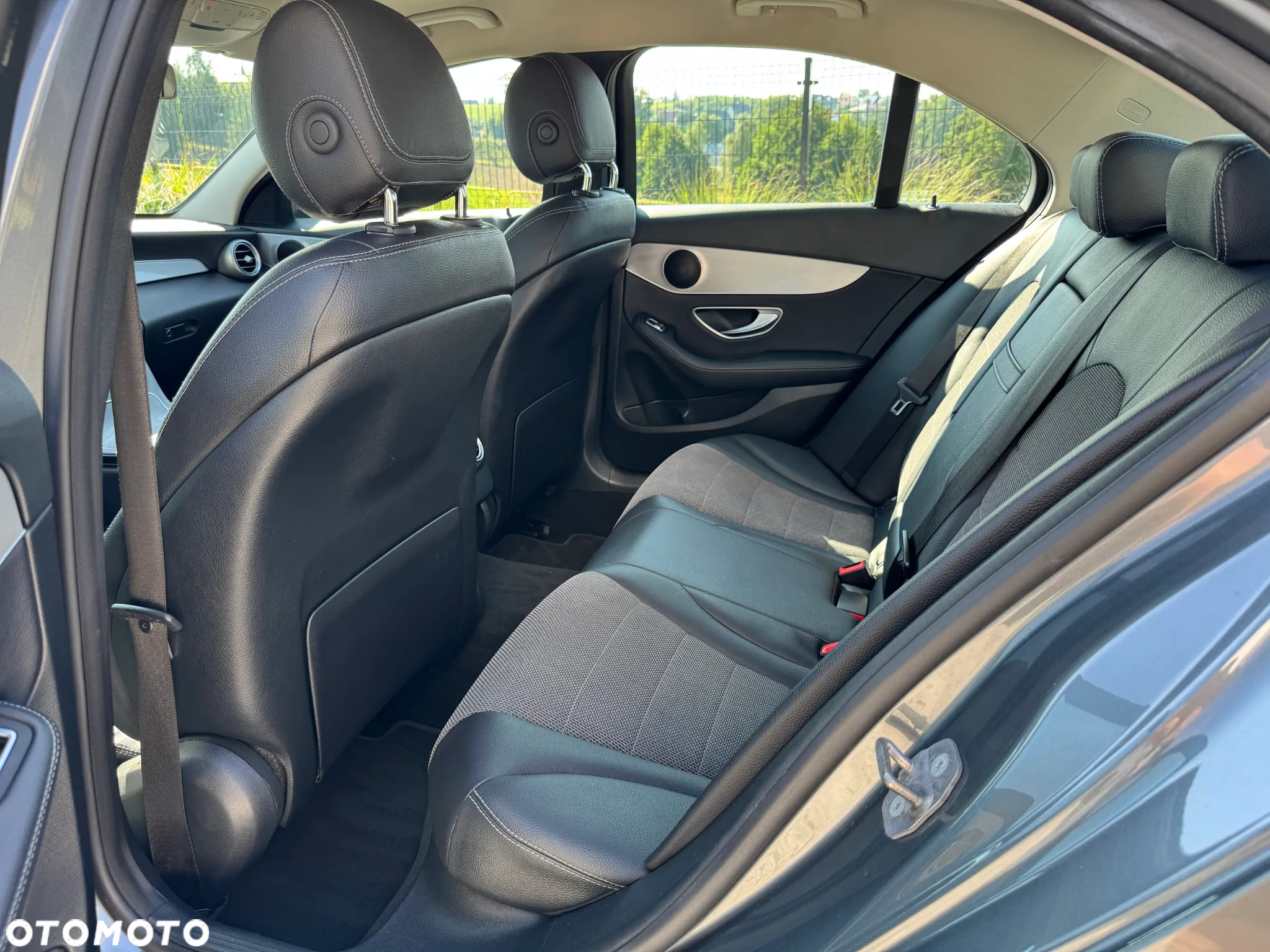 Mercedes-Benz Klasa C 200 d 9G-TRONIC Exclusive - 18