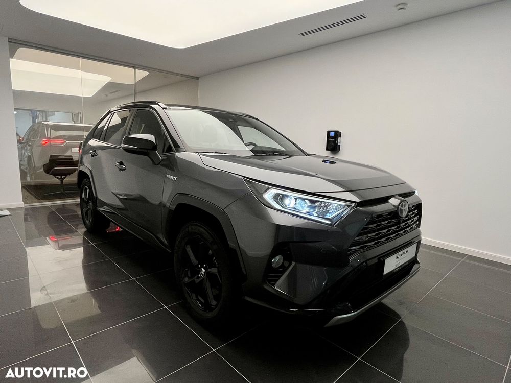 Toyota RAV4 - 4