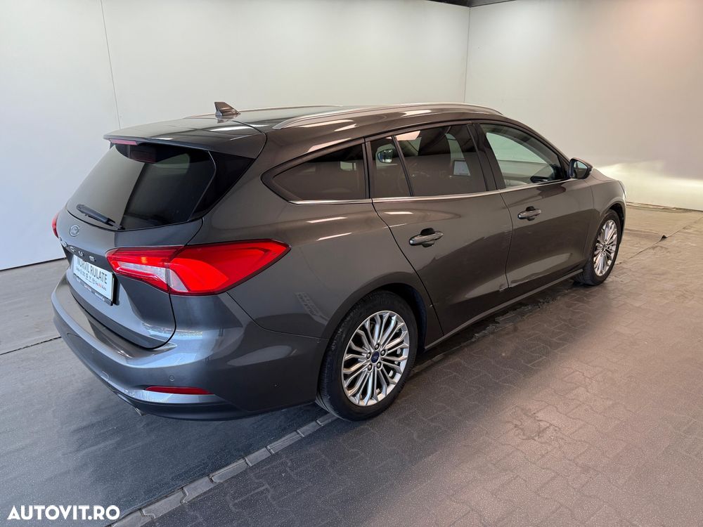 Ford Focus 1.5 EcoBlue Titanium - 11
