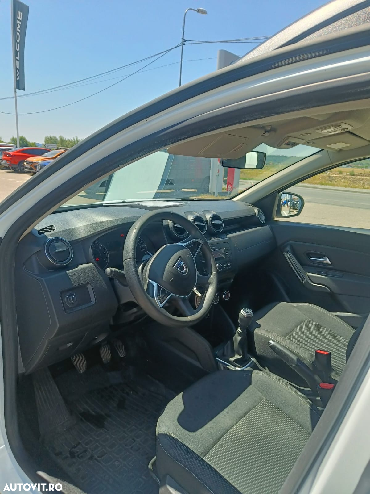 Dacia Duster 1.5 Blue dCi 4WD Comfort - 10