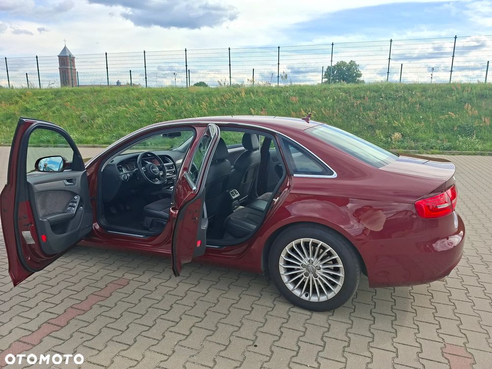 Audi A4 Limousine - 7