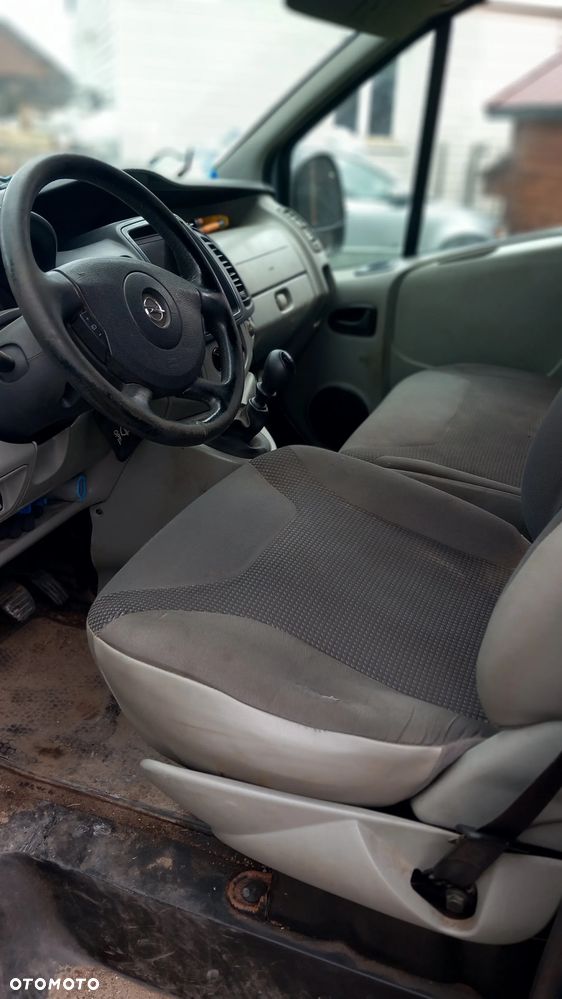 Opel Vivaro - 6