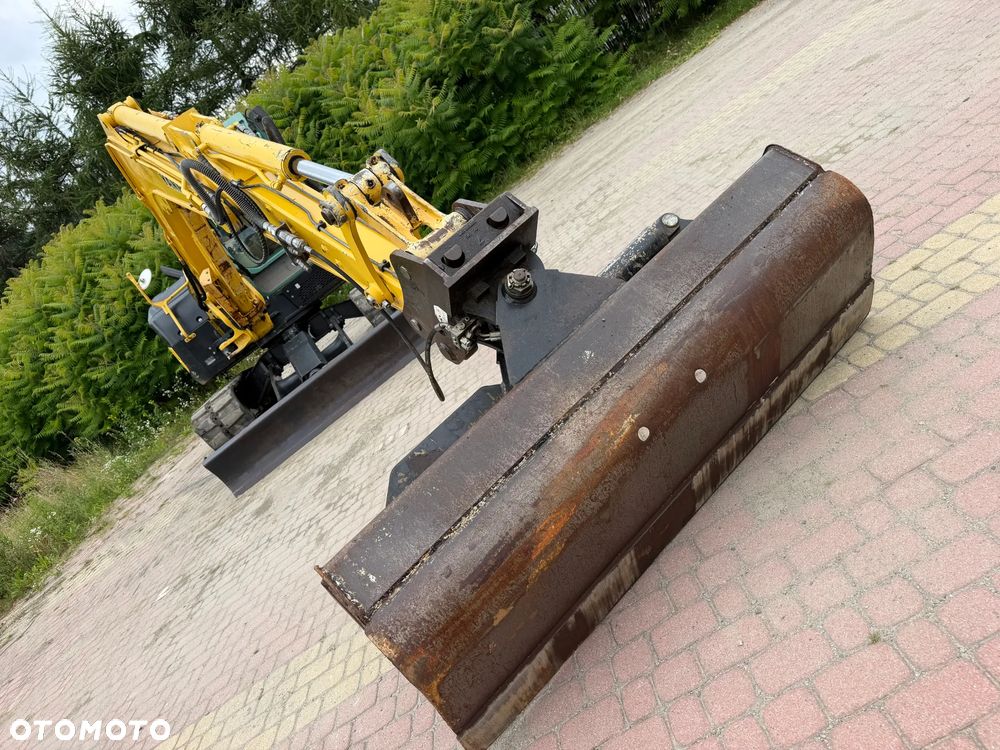 Yanmar VIO80-1A Koparka Gąsienicowa 8 ton jak Nowa z Salonu 2015 rok. KLIMATYZACJA. Łyżka skarpowa Hydrauliczna.  Szybko-złącze lenhoff hydrauliczne. Yanmar silnik 4 cylindry! Maszyna z Norwegii. Własna Pompa do tankowania ON. ani deka luzów i wycieków! OKAZJA Linia Hydr. Plus. Długie ramię PLUS. Oświetlenie LED. Wielka Okazja! Pełne sterowanie z dżojstików!! - 34