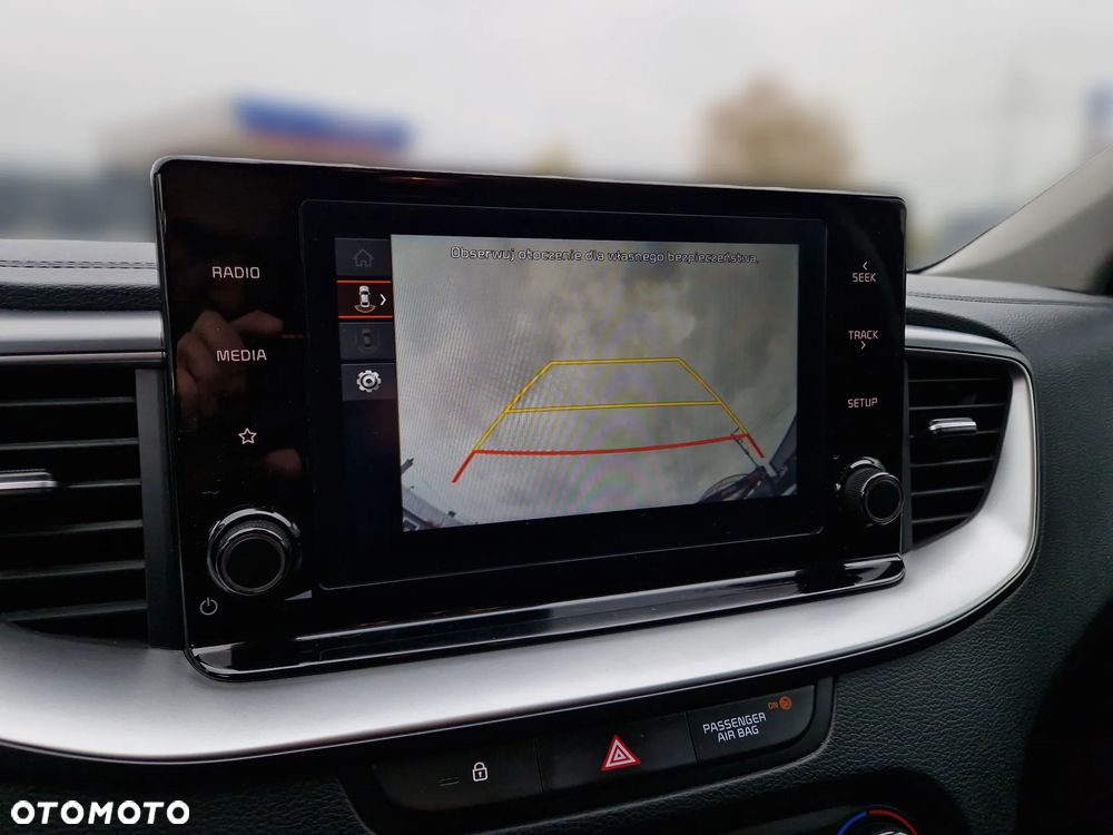 Kia Ceed 1.5 T-GDI M DCT - 16