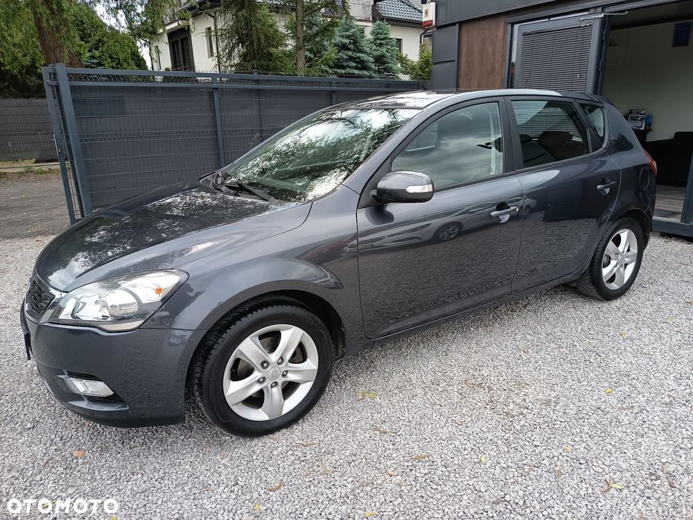 Kia Ceed 1.4 CVVT Spirit - 3