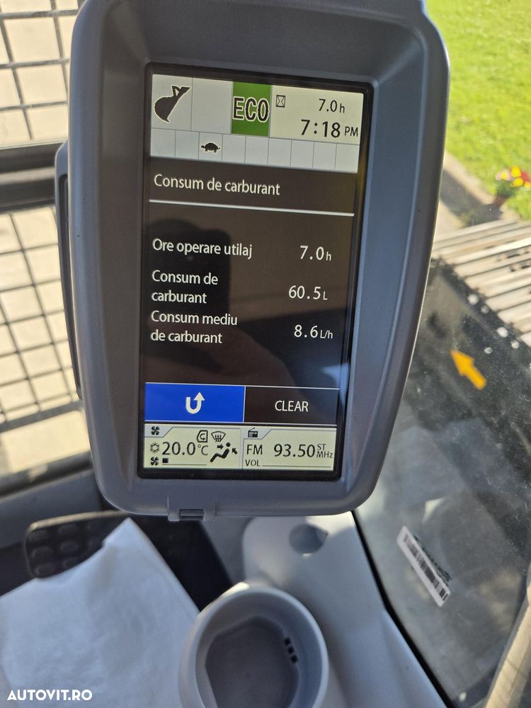 Hitachi ZX220, 22tone, 2026, 7ore, cupa 1,3mc, adancime sapare 7m, latime 2,99m, inst picon pe brate, Aer cond, computer in lb romana, produs in JAPONIA, posibilitate leasing 5 ani, garanti 1 an-PROMOTIE 109.900 EUR+Tva - 30