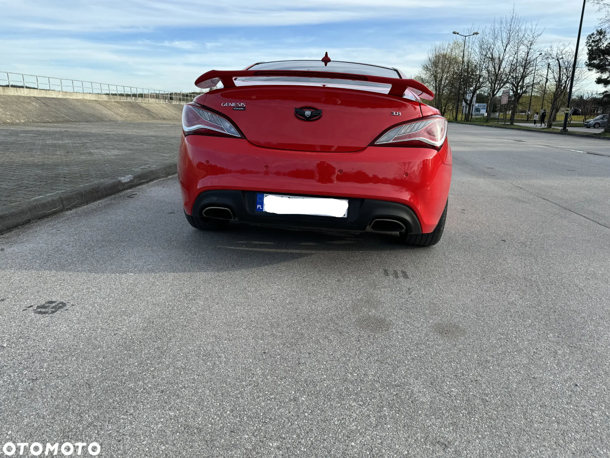 Hyundai Genesis Coupe 3.8 V6 Executive - 7