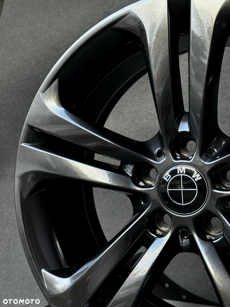 Oryginalne felgi BMW 19 5x120 3 F30 F32 F36 alufelgi Styling 8j ET36 8.5j ET47 F10 Z3 Z4 E46 X1 X3 E83 E90 F34 GT F01 F12 F20 F22 E87 E81 JR ciemny grafit dwie szerokości Radom oryginał black chrome - 4