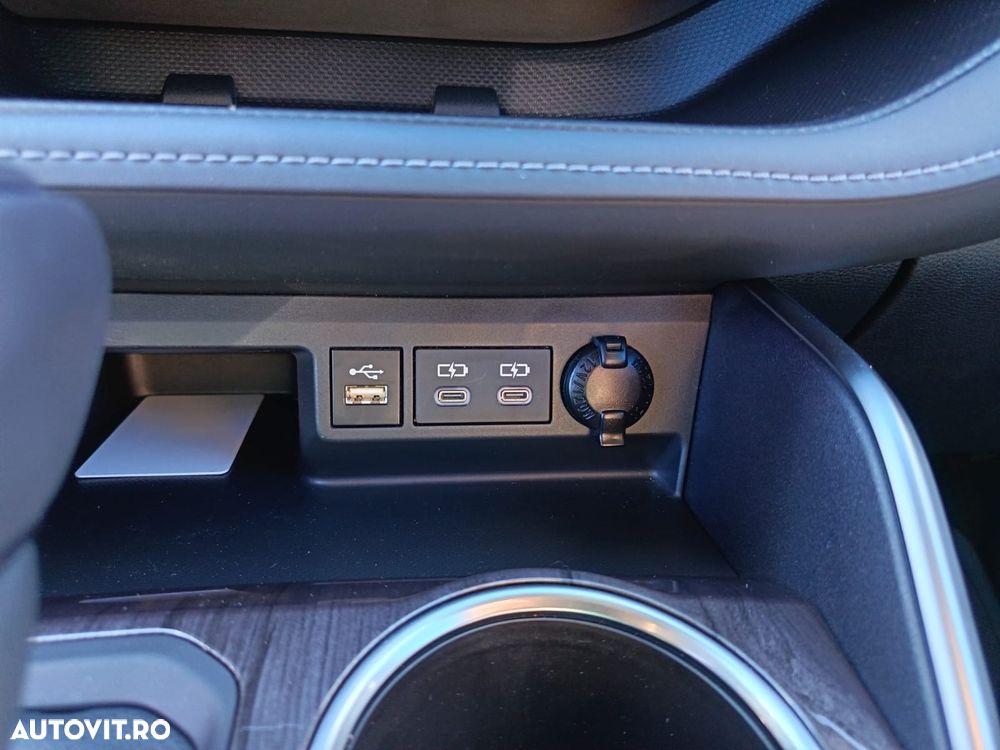 Toyota Highlander 2.5 L Dynamic Force 248CP Luxury Pearly - 17