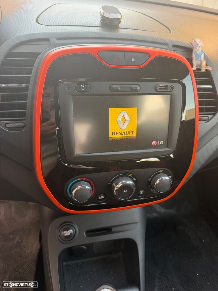 Renault Captur - 21