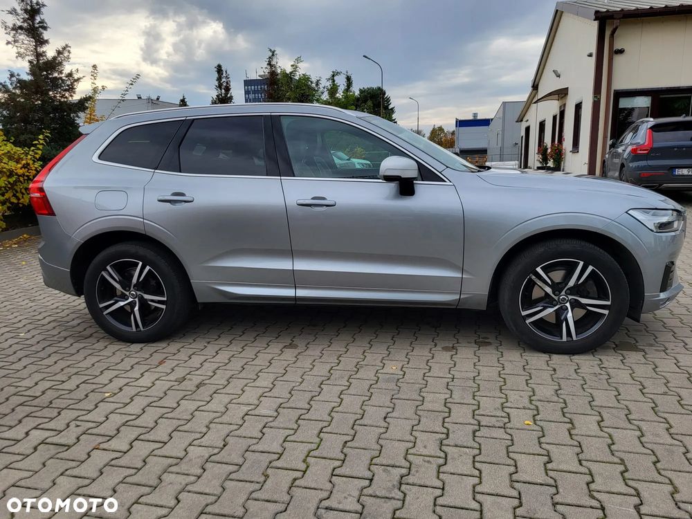 Volvo XC 60 D4 AWD R-Design - 2