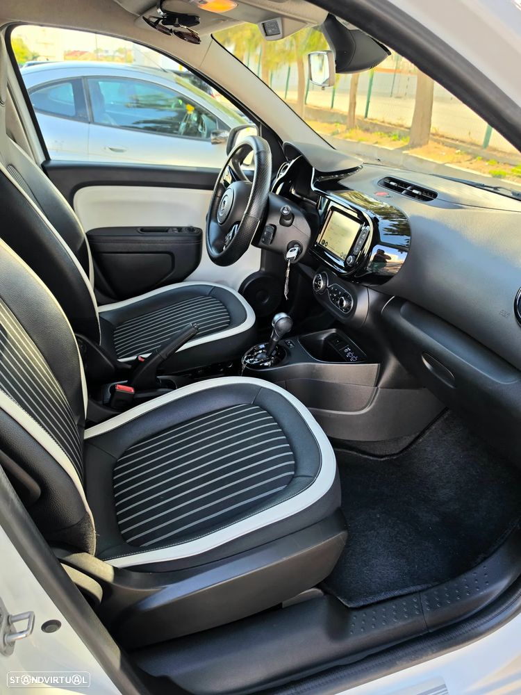 Renault Twingo Z.E. 22 Intens - 9