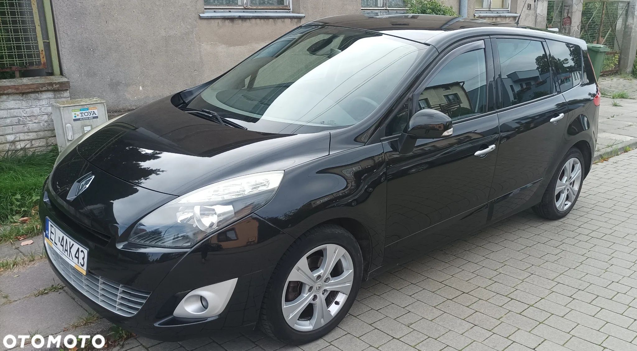 Renault Grand Scenic Gr 1.4 16V TCE Privilege - 1
