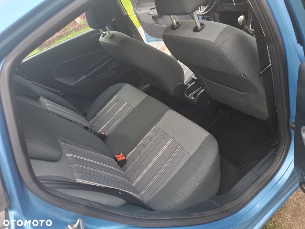 Ford Fiesta - 8