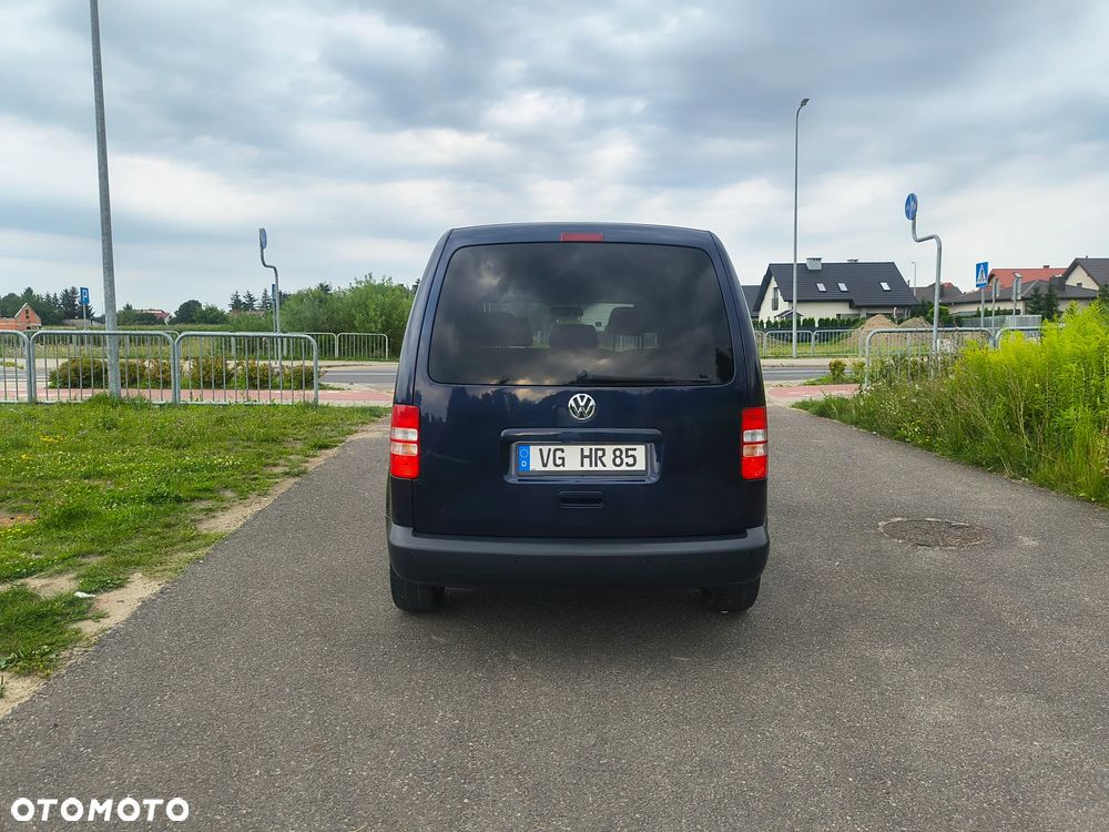 Volkswagen Caddy - 9