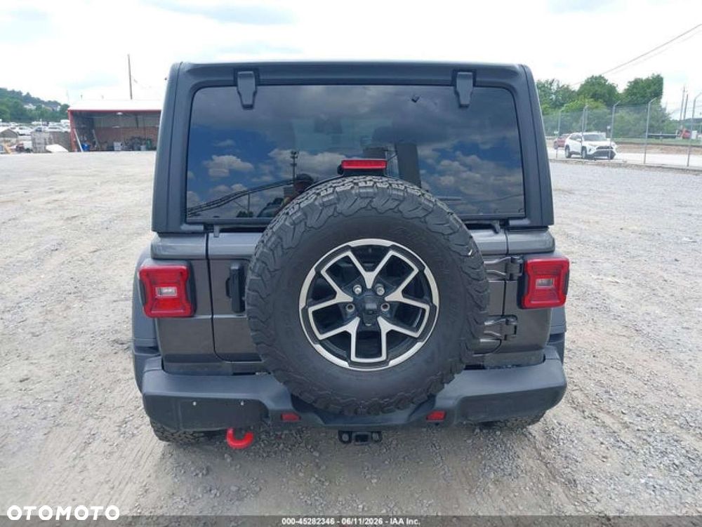 Jeep Wrangler - 5
