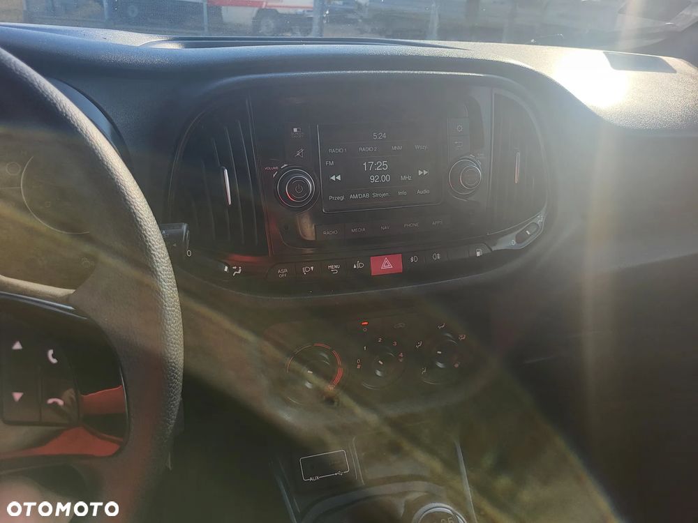 Fiat Doblo - 22