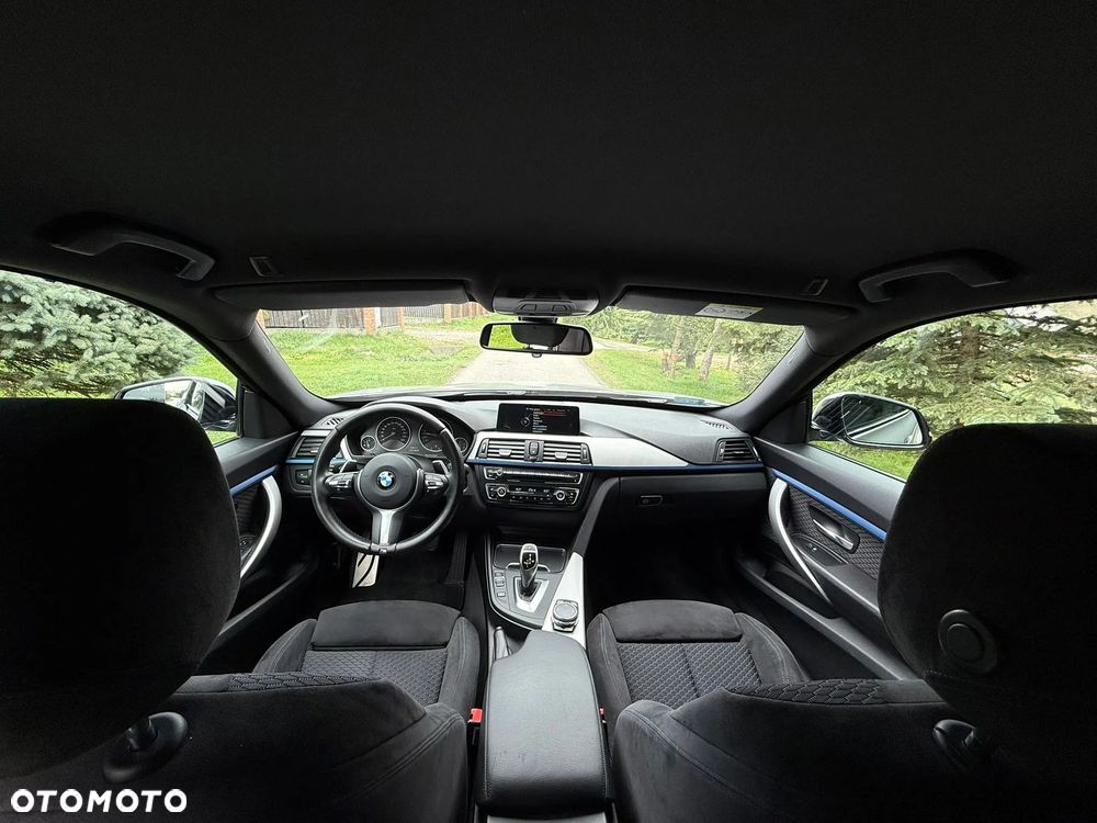 BMW Seria 3 335i xDrive M Sport - 21