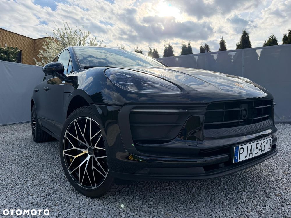 Porsche Macan T - 2