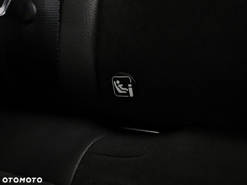 DS Automobiles DS 7 Crossback 1.6 PureTech Performance Line + - 40