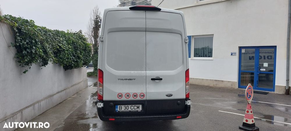 Ford Transit - 4