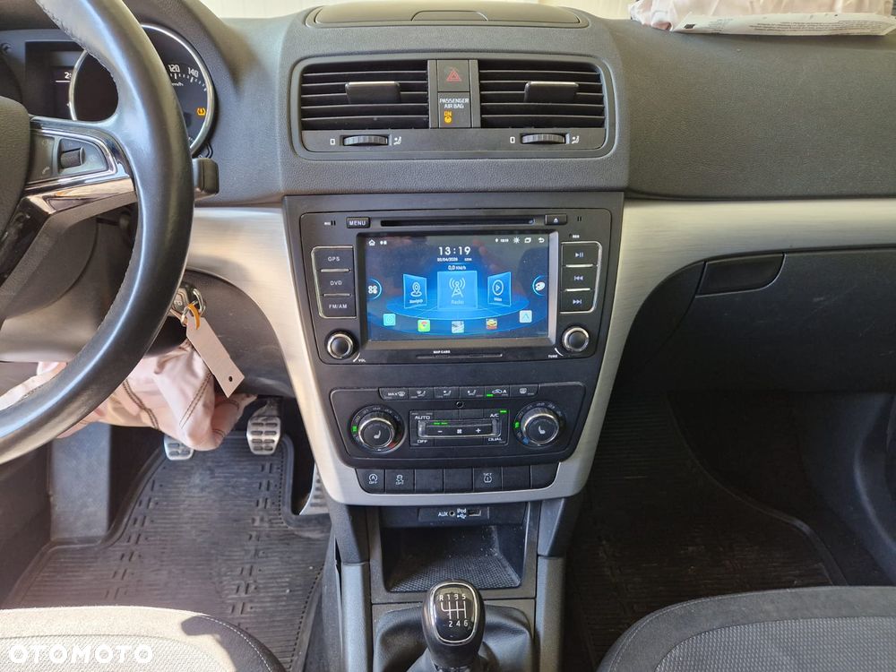 Skoda Yeti Tour Out 1.4 TSI 4x2 - 11