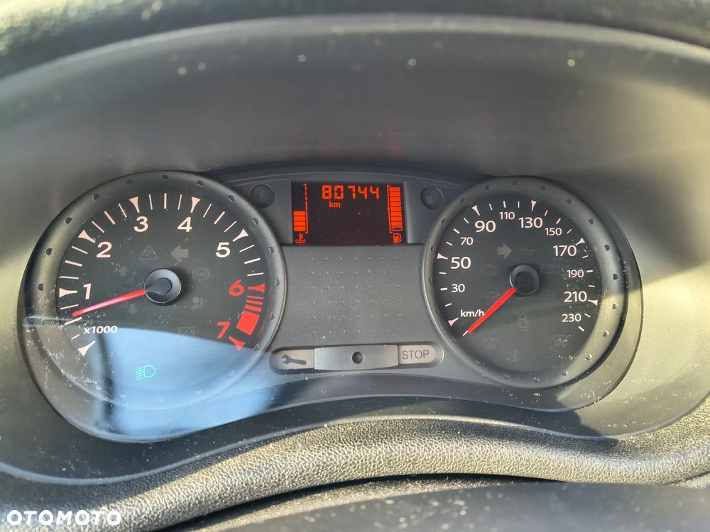 Renault Clio 1.2 16V 75 Dynamique - 21