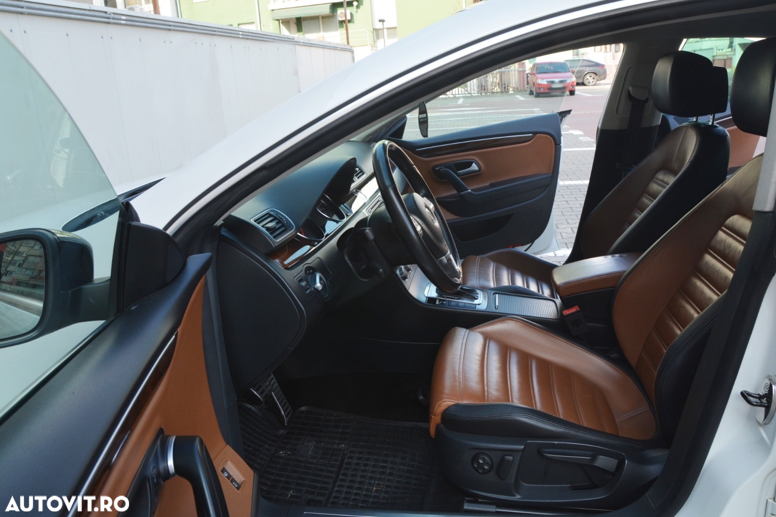Volkswagen Passat CC 2.0 TDI 4Motion BlueMotion Technology DSG - 16