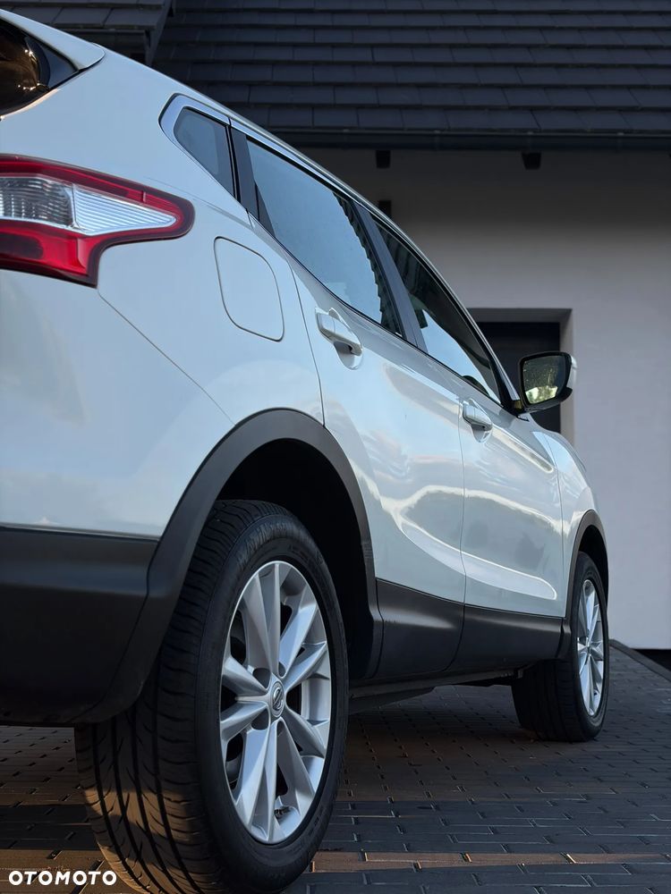 Nissan Qashqai - 23