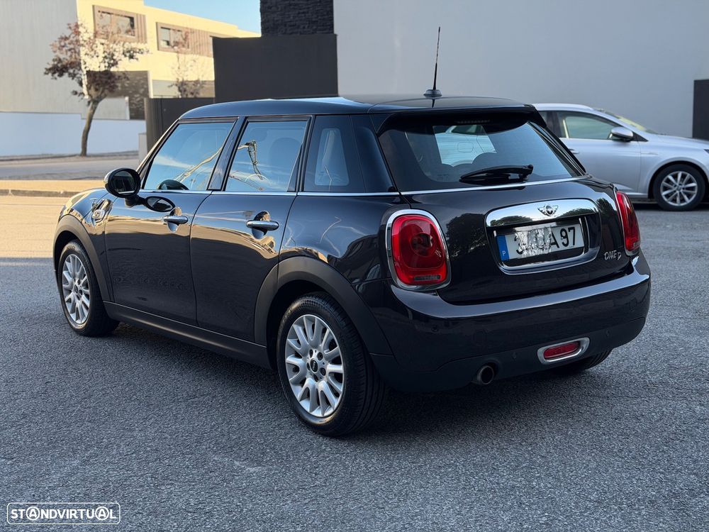 MINI 5 Portas One D - 4