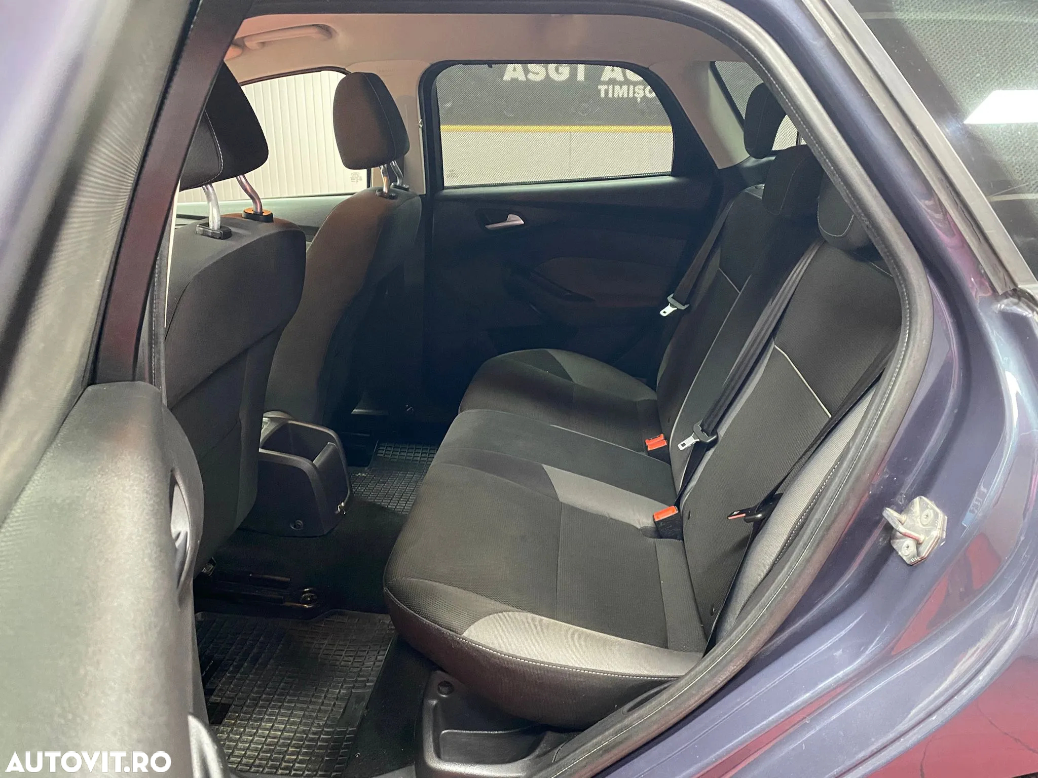 Ford Focus - 14