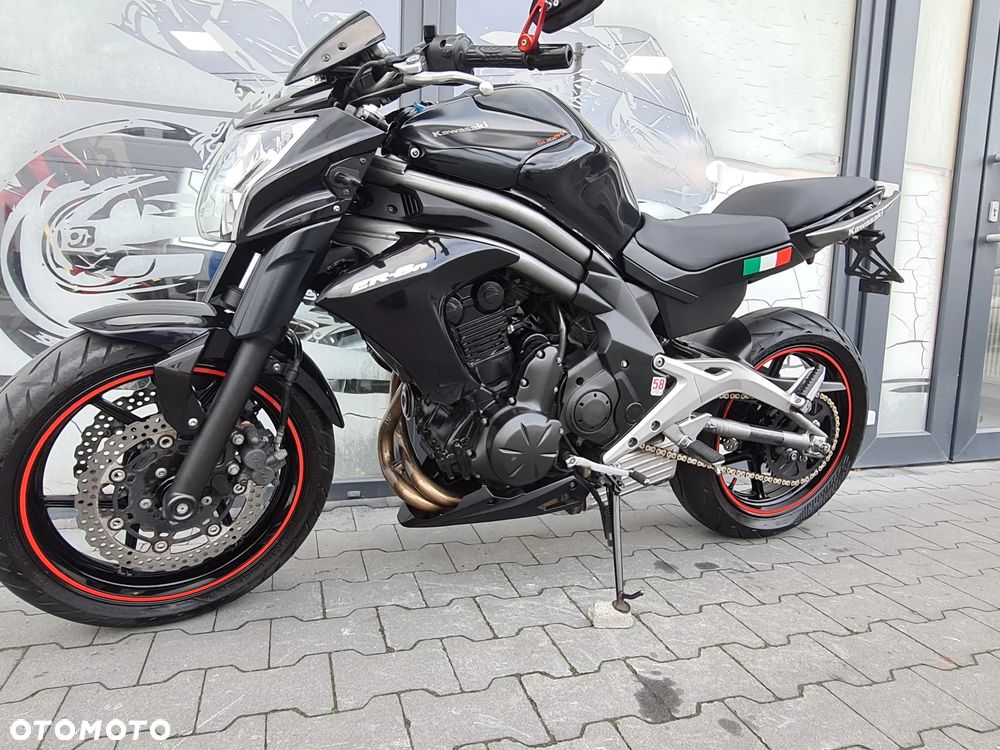 Kawasaki ER - 7