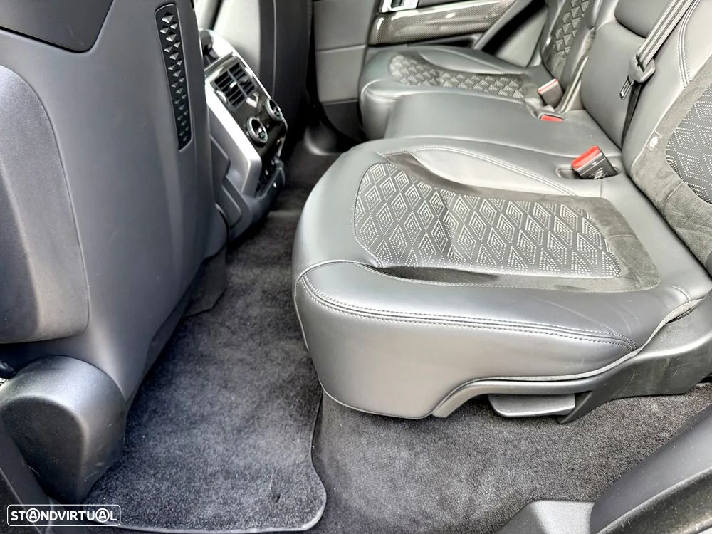 Land Rover Range Rover Sport 5.0 V8 S/C SVR Carbon Edition - 35