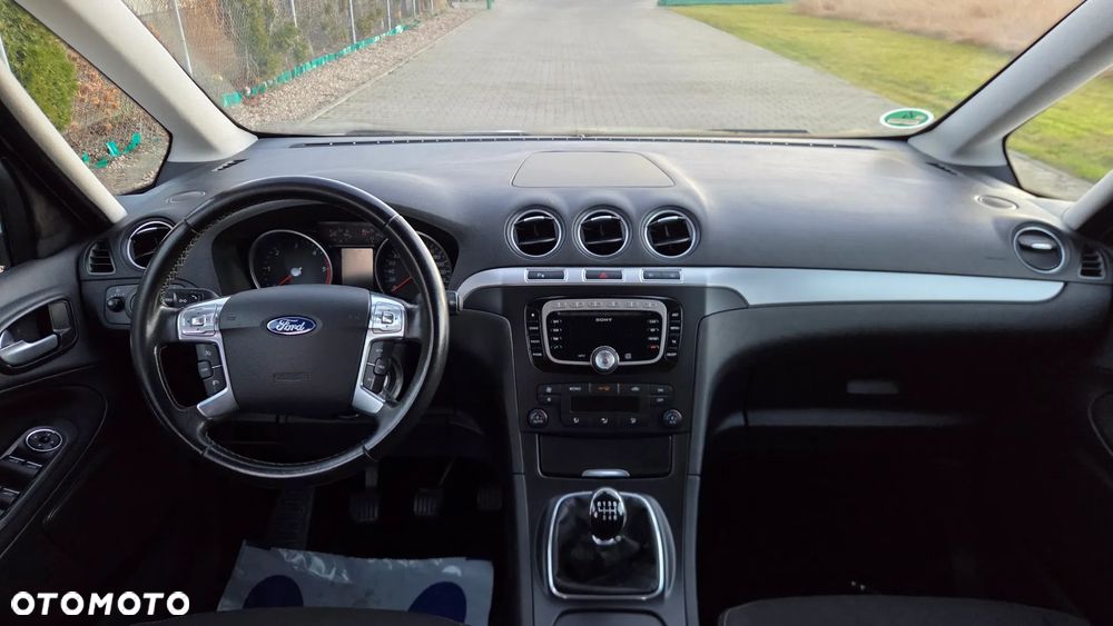 Ford Galaxy 2.0 TDCi Titanium - 25