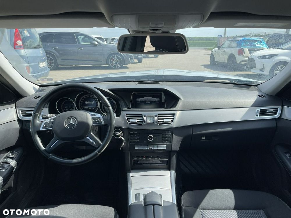 Mercedes-Benz Klasa E 250 BlueTEC 9G-TRONIC Classic - 8