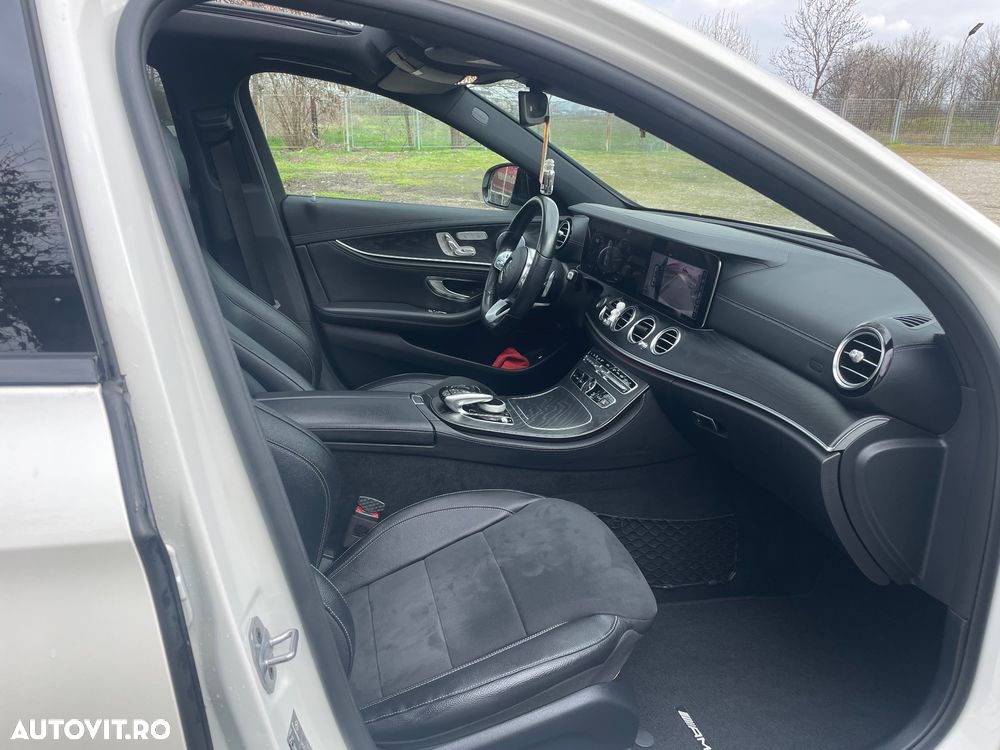 Mercedes-Benz E - 20