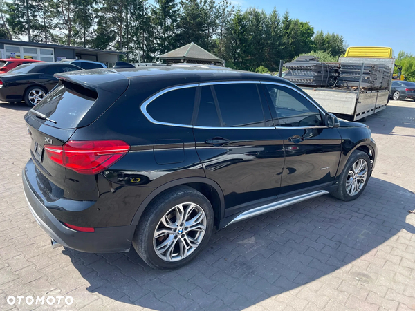 BMW X1 xDrive25i Advantage sport