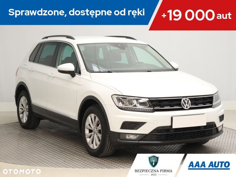 Volkswagen Tiguan - 2